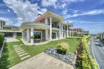 İstanbul'da West Marina Akdeniz yaşam tarzı villaları